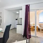 Apartamento Two-bedroom In Maslenica