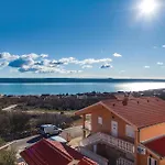 Apartamento Two-bedroom In Maslenica