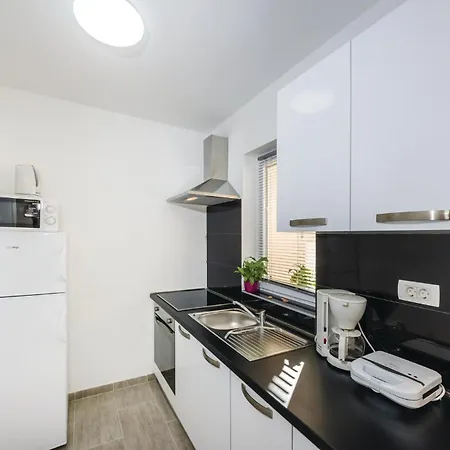 Lejlighed Two-bedroom In *